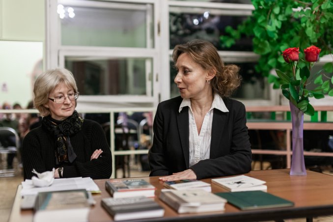 Ольга Голованова и переводчик Татьяна Изотова